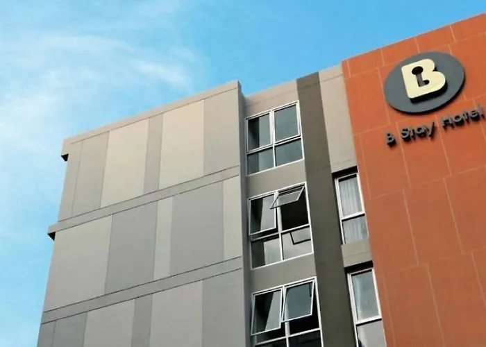 B Hotel 4*